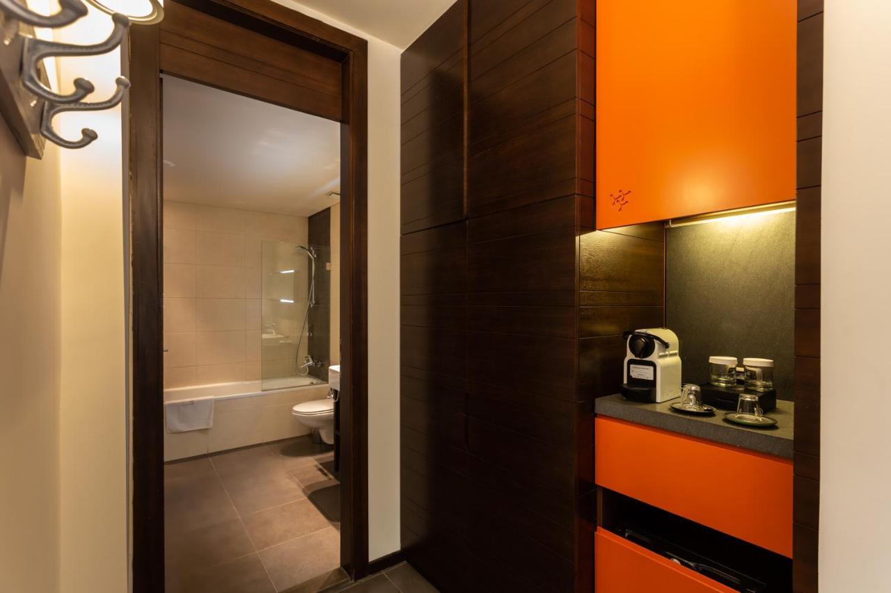 Eleven Hotel Mzaar Kfardebian Esterno foto